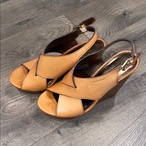 👡 Tan Leather Coach Wedges 👡